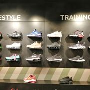 Nike store outlet trinoma