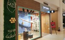 Sperry uptown store mall