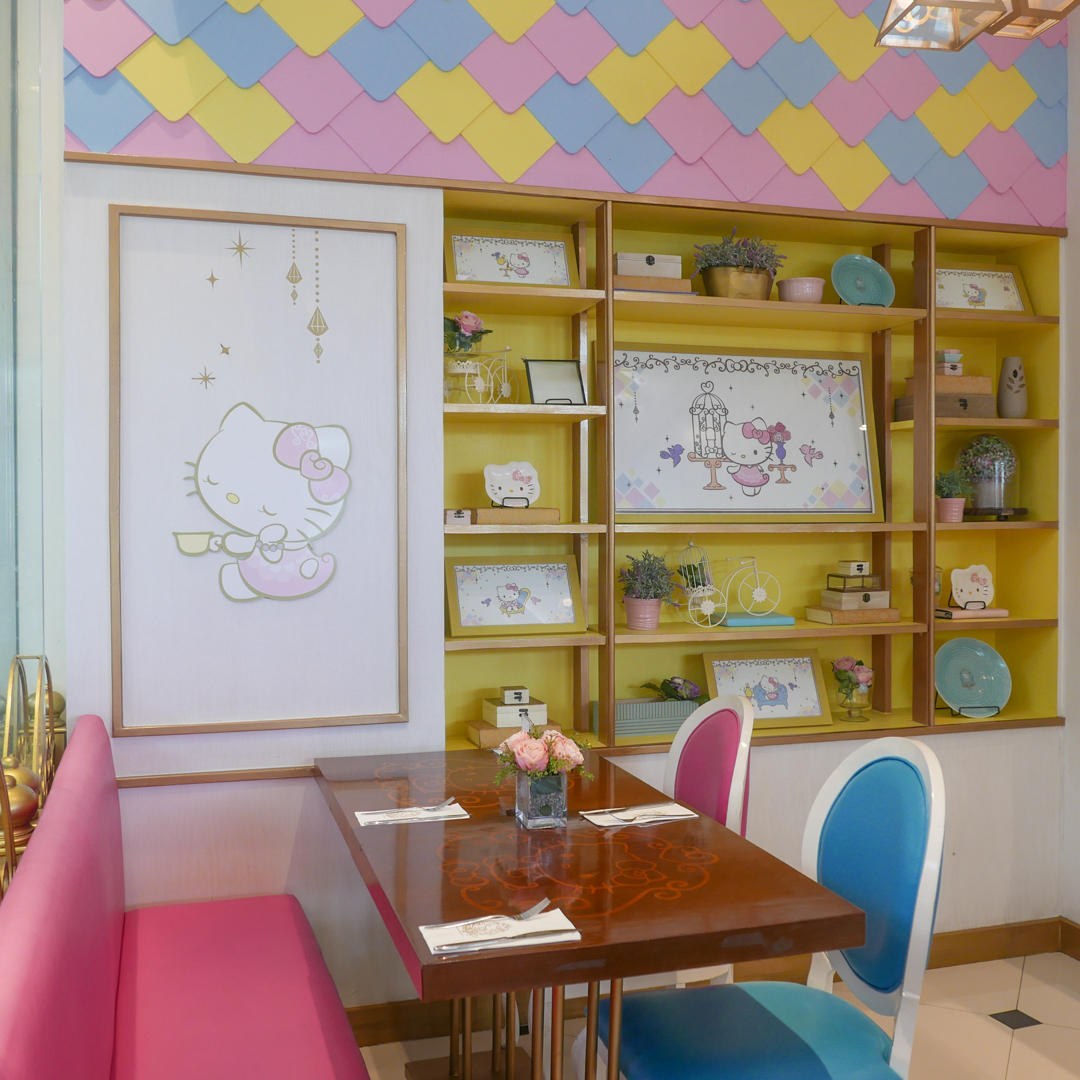 Hello Kitty Cafe