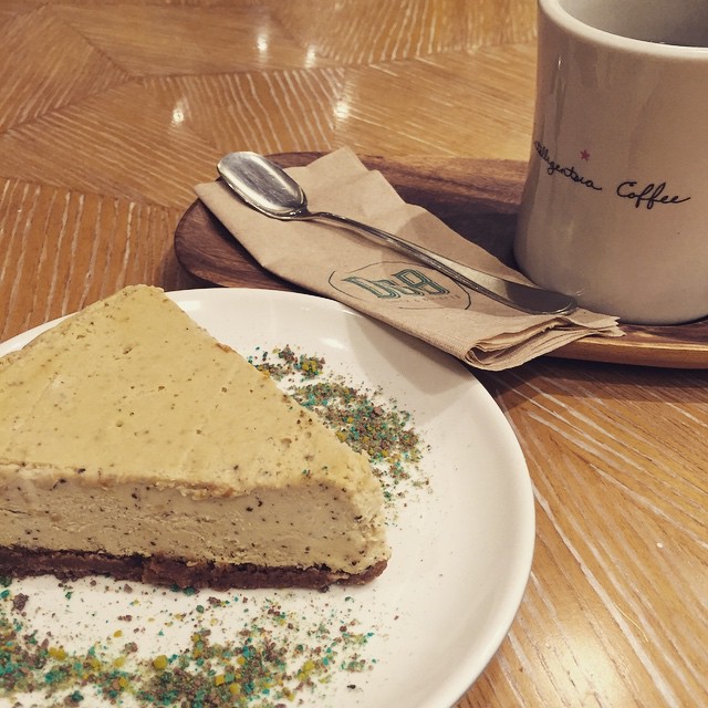 Earl Grey Cheesecake by @duckbuvette