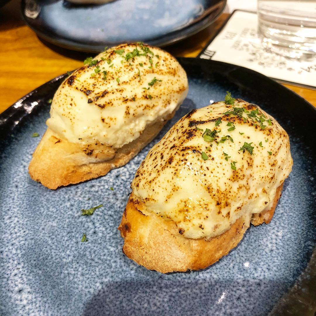 Bacalao Con Crema de Ajo