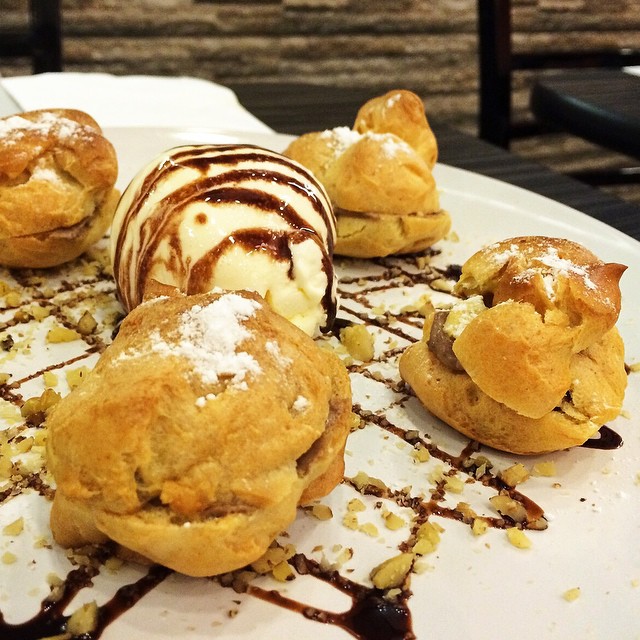 jasperestrada profiteroles