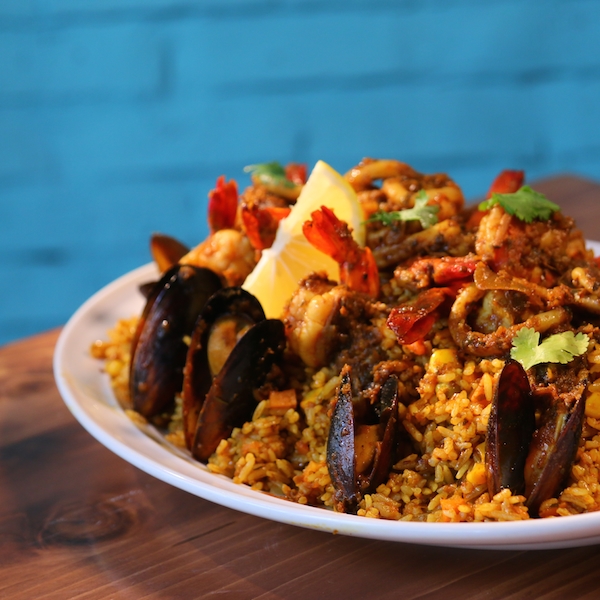 Arroz con Mariscos Platter