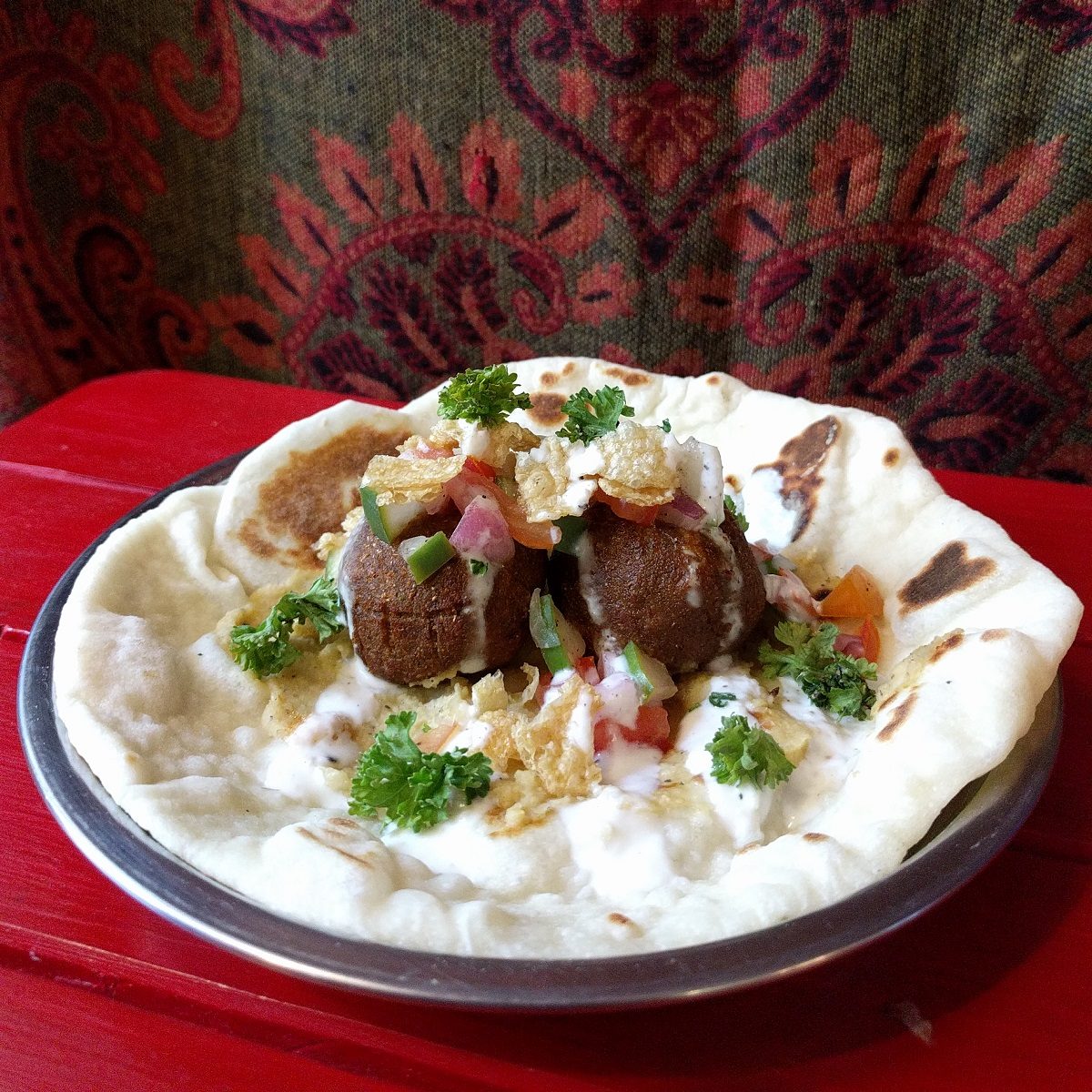 Falafel & Hummus Naan Roll