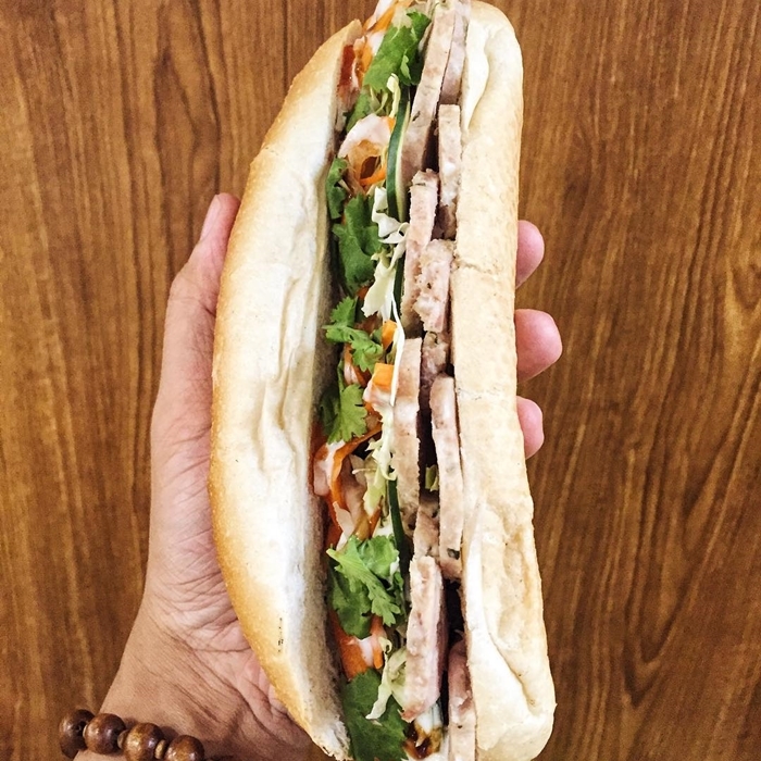 Nha Banh Mi