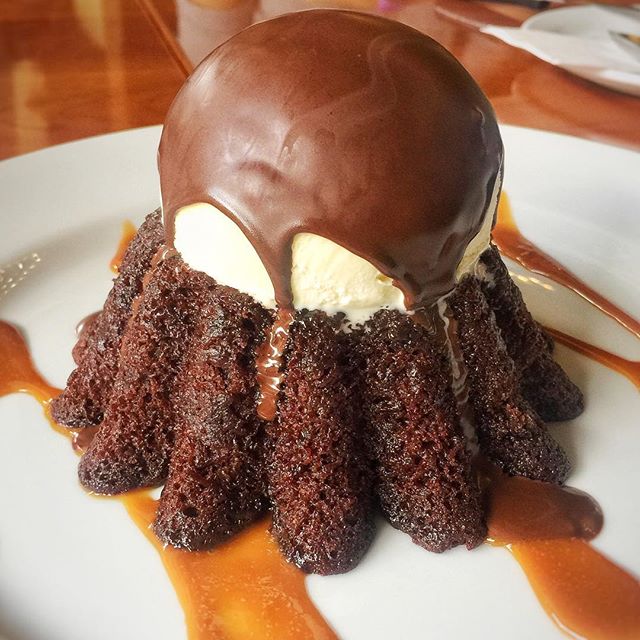 Molten Chocolate Cake