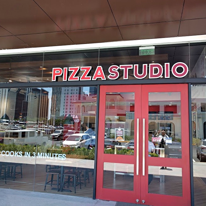 Pizza Studio Facade