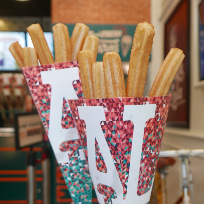 Churros Clasicos â Churreria La Lola 