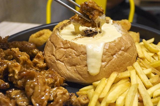 Kko Kko â Market! Market! Chicken Cheese Fondue