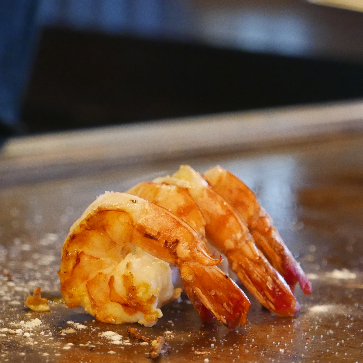 Grilled Jumbo Prawns and Japanese Scallops