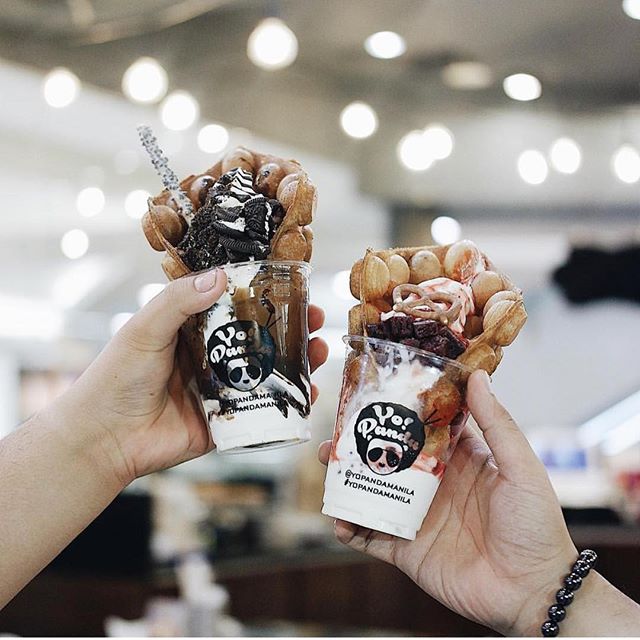 Yo! Panda's Cookies and Cream Soft Serve Bubble Waffle