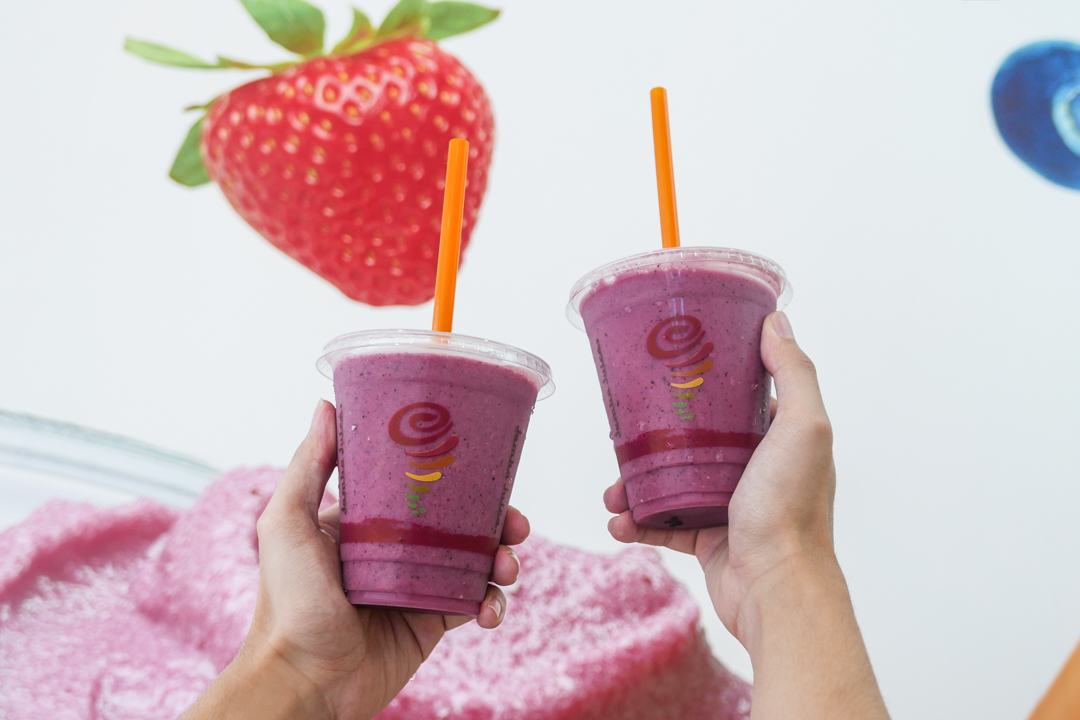 12 oz Berry Pomegranate Power  â Jamba Juice