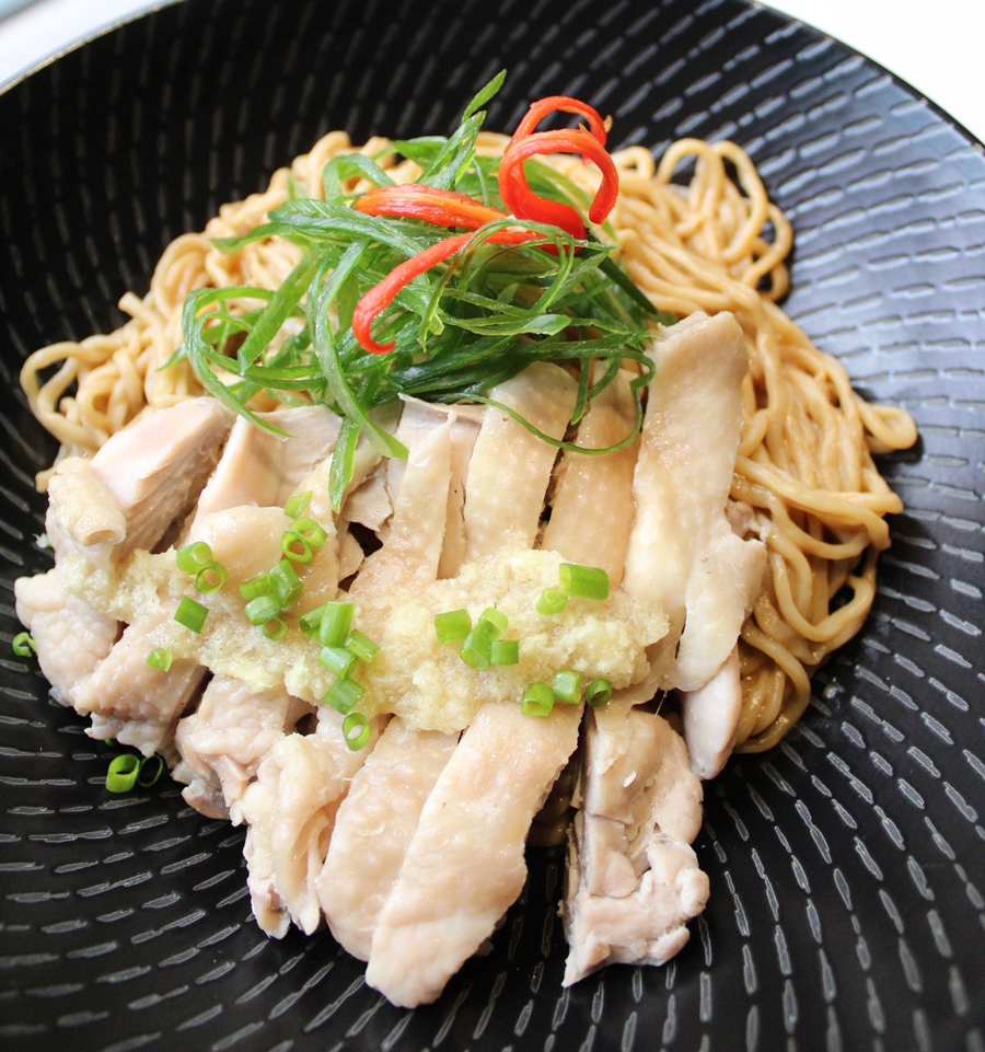 Cold Noodles with Hainanese Chicken