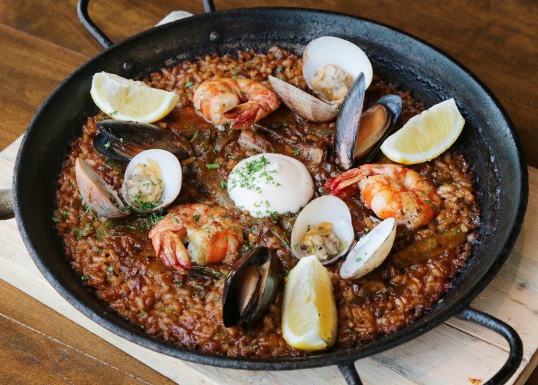 tomatito paella marisco