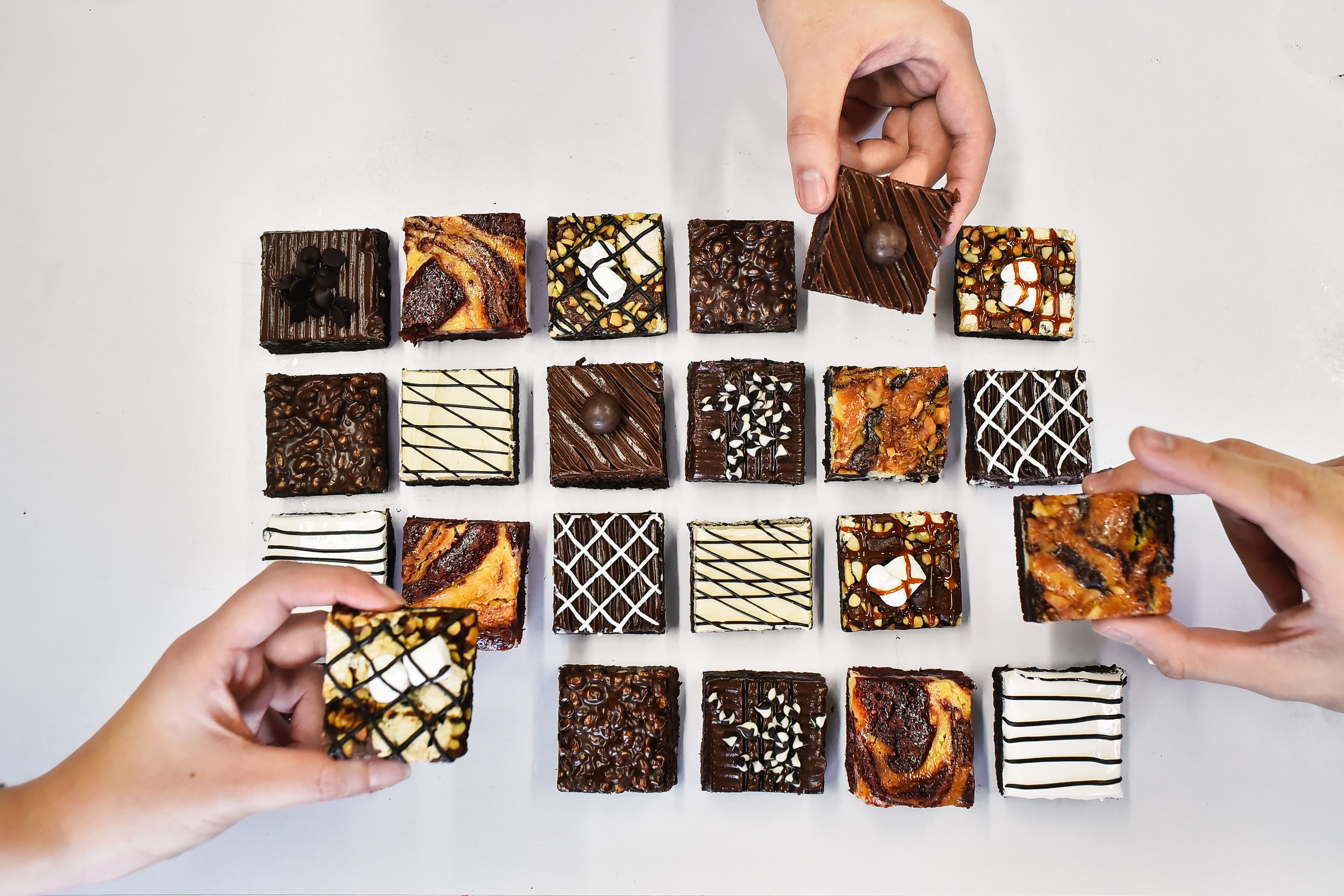 All 11 Flavors â Brownies Unlimited