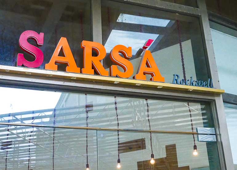 sarsa front of the store