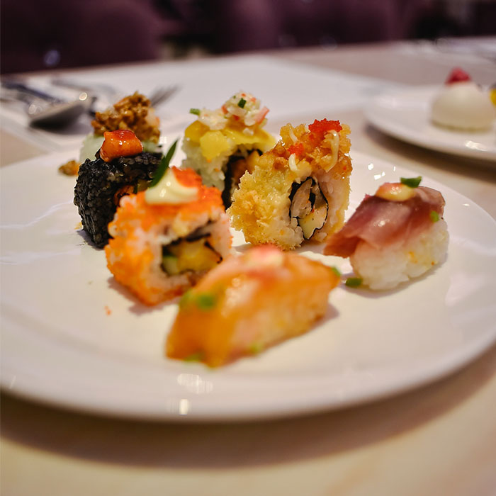 Niu by Vikings â SM Aura Sushi