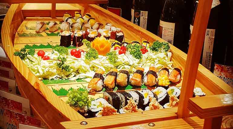 sushi-boat-buffet-101