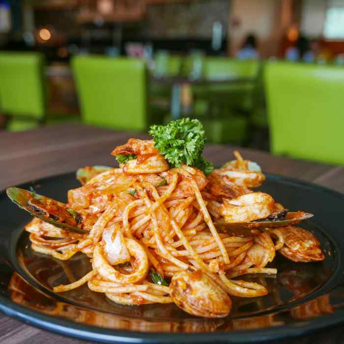 pasig city, restaurants in pasig, best restaurants in pasig city, italian restaurants, restaurants in ortigas, ortigas center restaurants, affordable, the happy chef