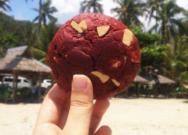 red velvet cookie