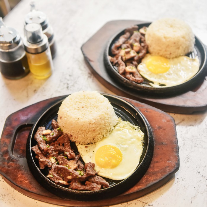 restaurants in metro manila, steaks, affordable steaks, american cuisine, affordable restaurants in metro manila, metro manila