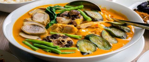 12 Filipino Restaurants in the Metro serving Kare-Kare in various ways