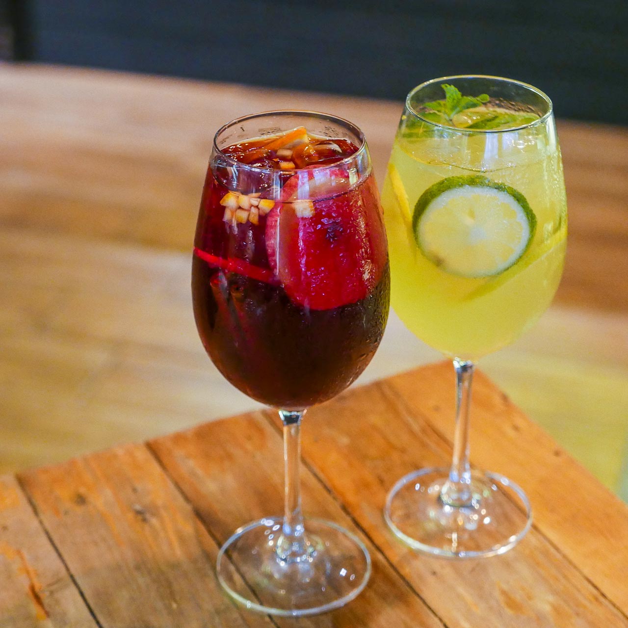 white-red-sangria