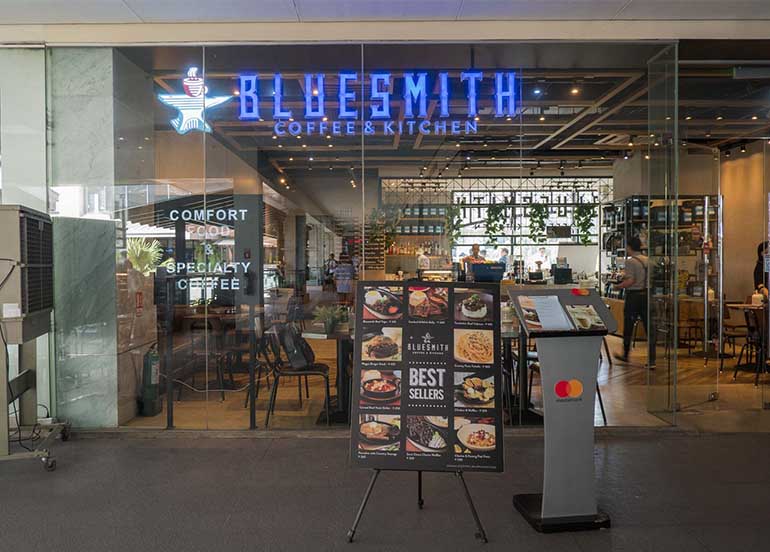 Bluesmith Coffee and Kitchen Exterior