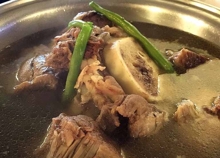 best-bulalo-in-tagaytay