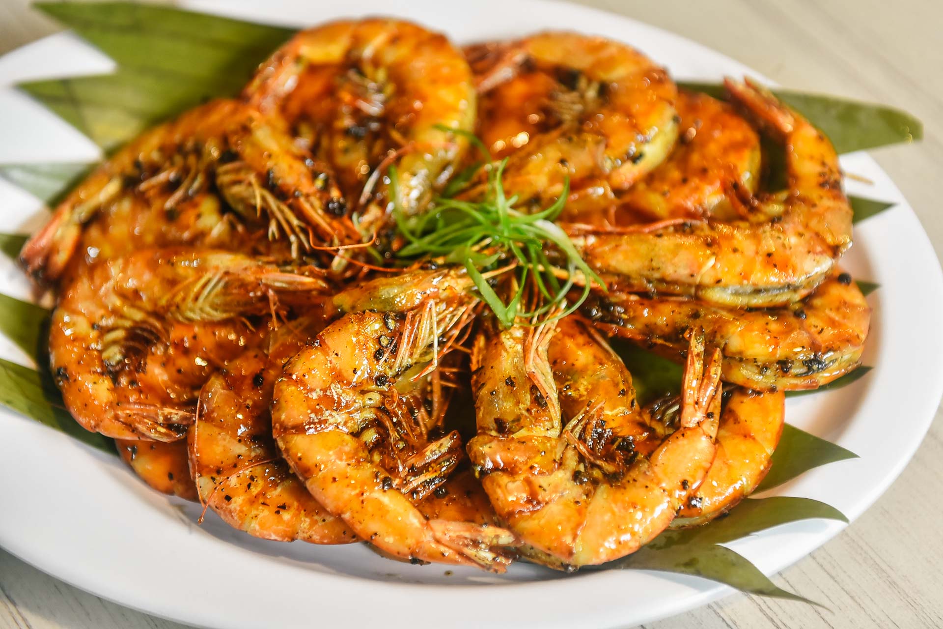 Singaporean style shrimp in black pepper sauce