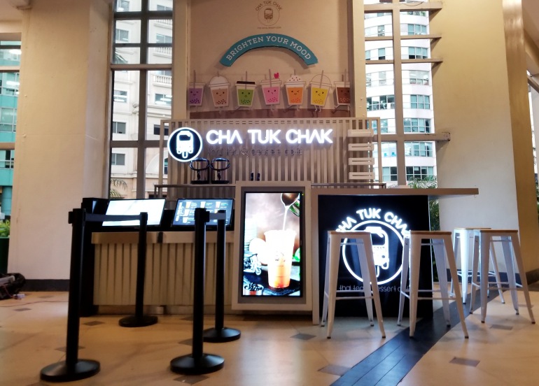 cha tuk chak milk tea store