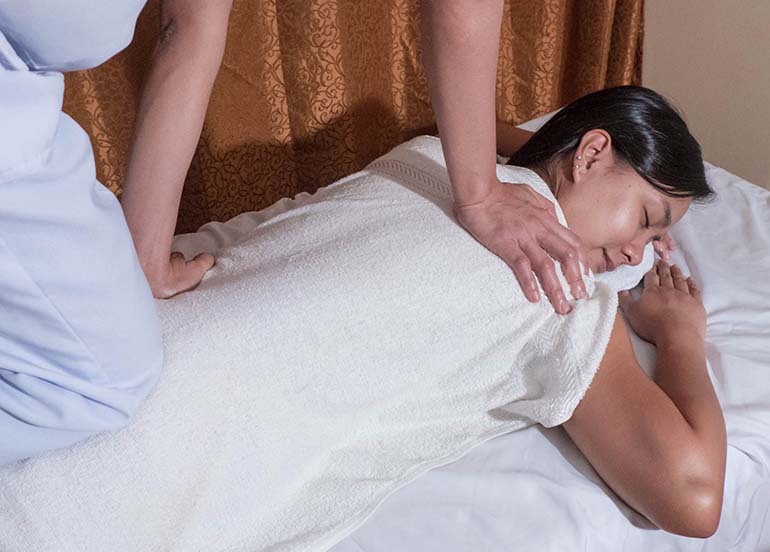 thai-massage