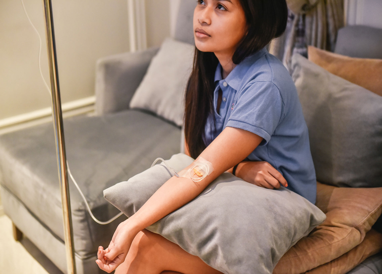 Client tries Belo's Cinderella Drip IV Treatment 