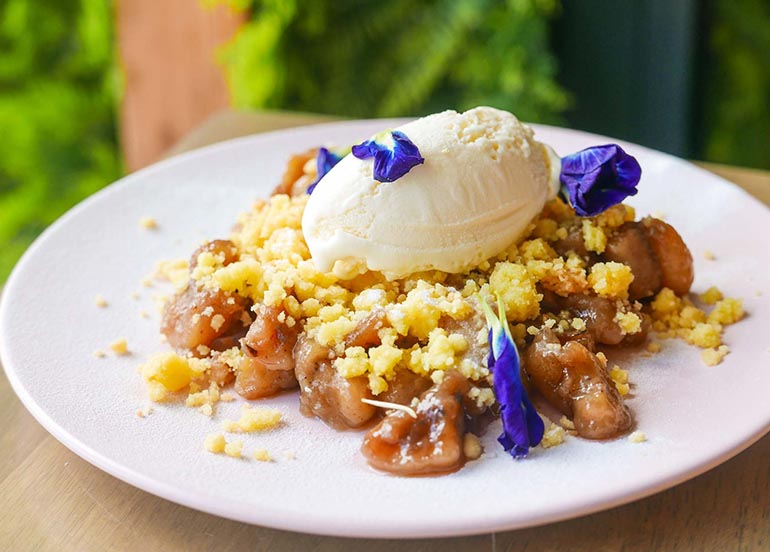 Deconstructed Banana Crumble Pie from BOA Kitchen and Socials