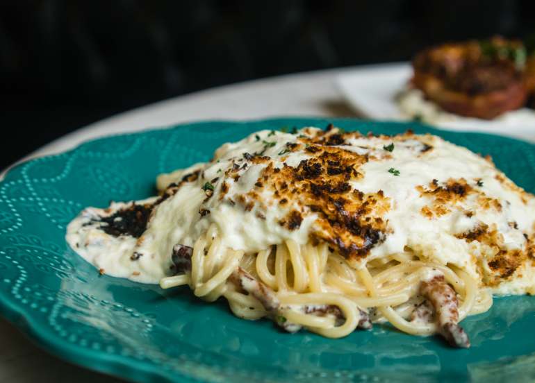 mamma mia, italian food, bgc restaurants