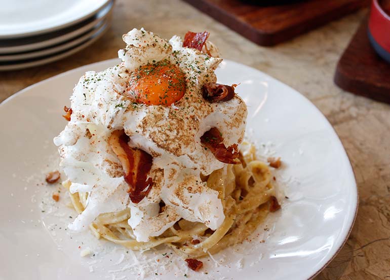 Le Petit Souffle Carbonara Souffle 