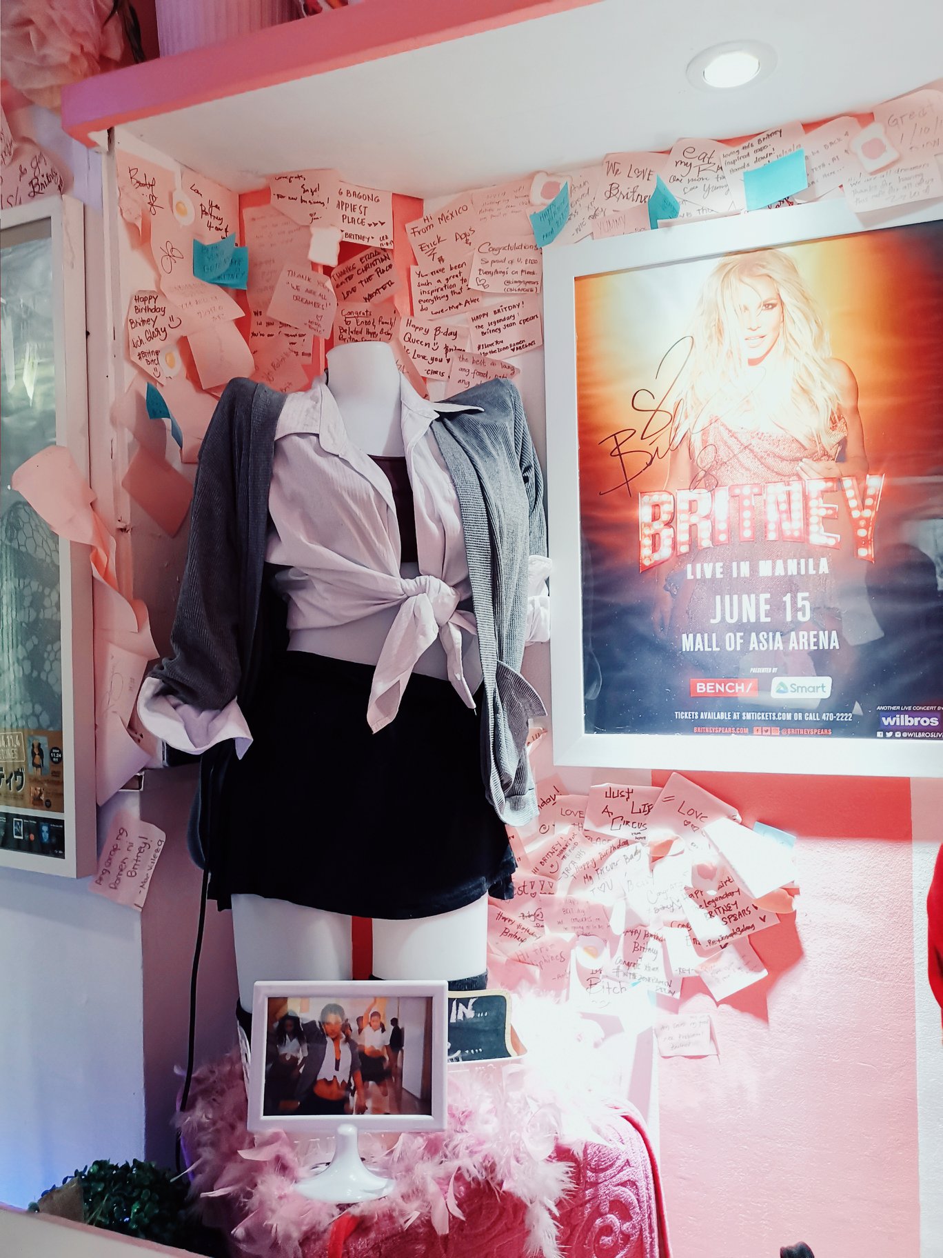 Britney live-in-manila-banner