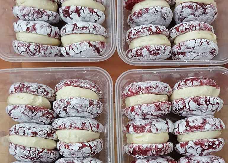 red velvet crinkles