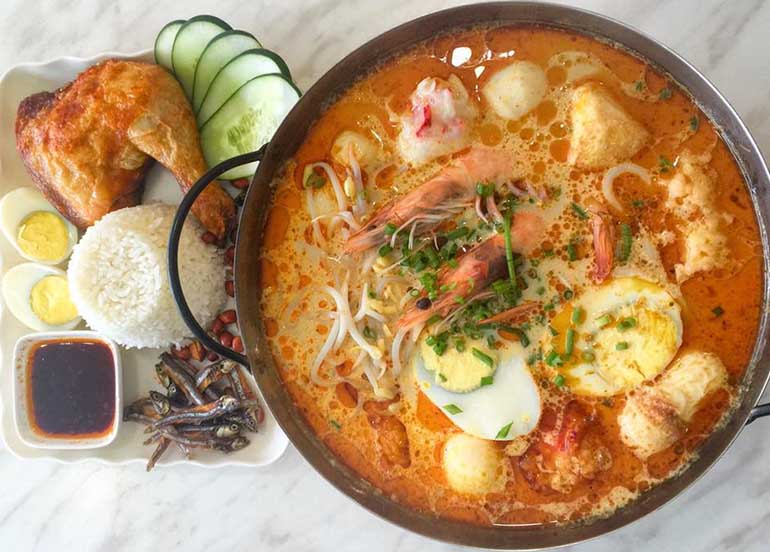 Laksa and Chicken from Bugis Singaporean Street Food