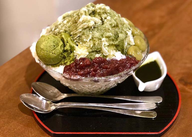 Red Bean and Matcha Kakigori from  Wabidashsabi