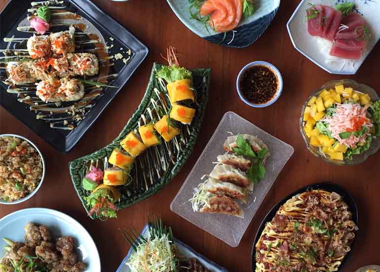 Maki Rolls, Tuna and Salmon Sashimi, Kani Salad, Donburi, Gyoza from Shinsen