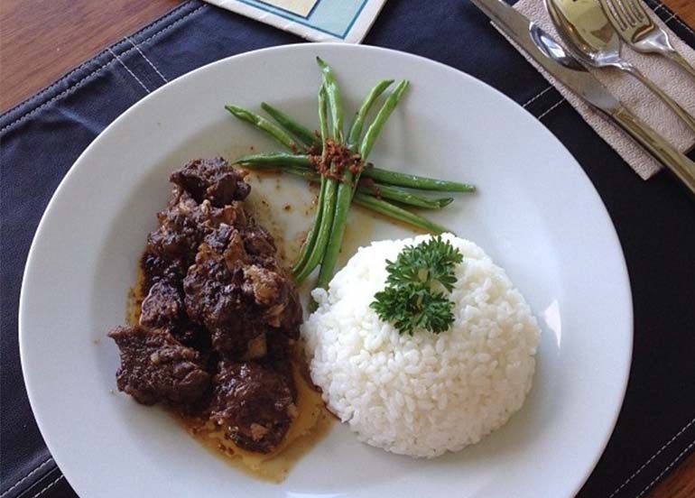 Spicy Beef Sparibs from Cecil's Cafe