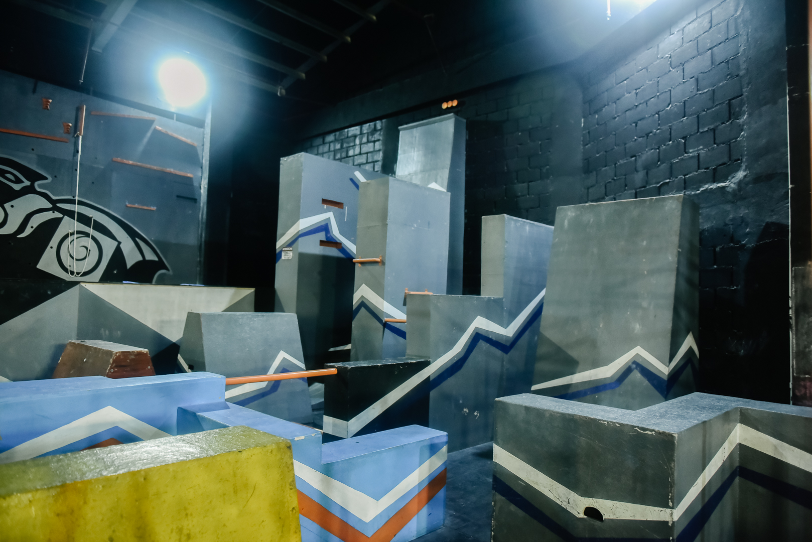 indoor-parkour-obstacle-course