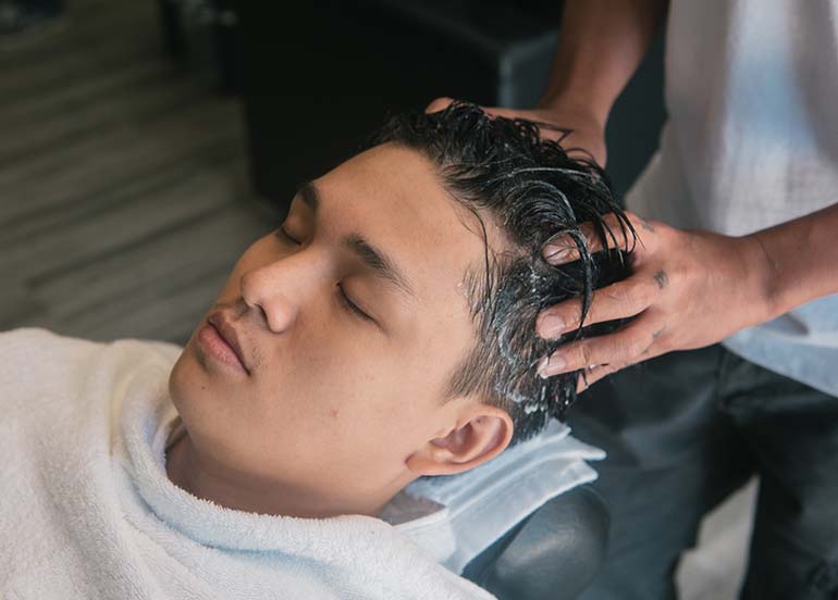 scalp-massage-treatment