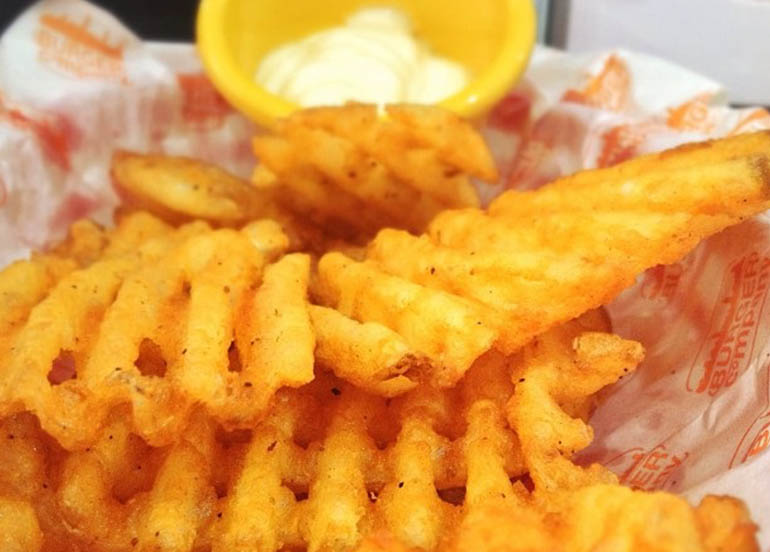 Crisscut Fries or Waffle Fries