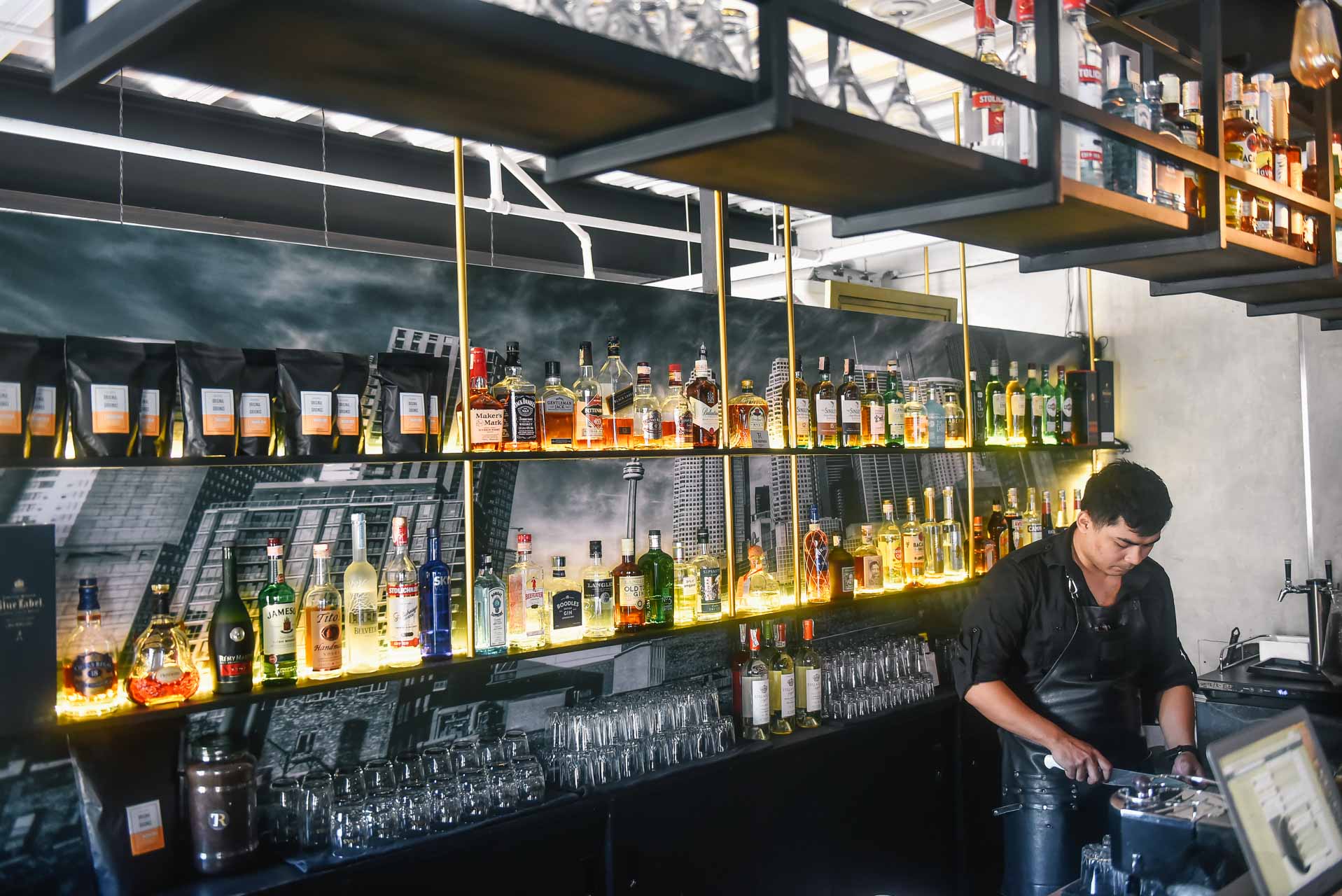 Your Guide to the Best Barbershops that Serve Sharp Haircuts and Booze!