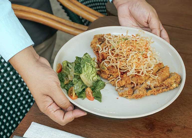 Cachopo or Spanish Tonkatsu from La Picara