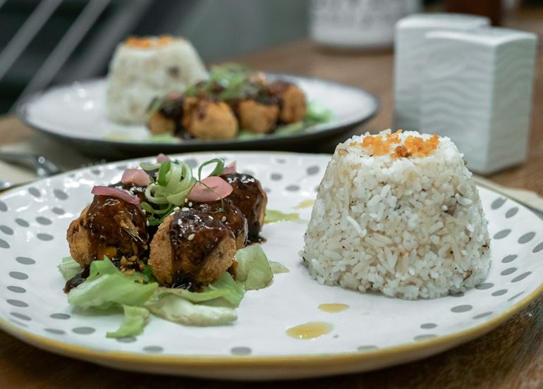 crispy-tofu-meal