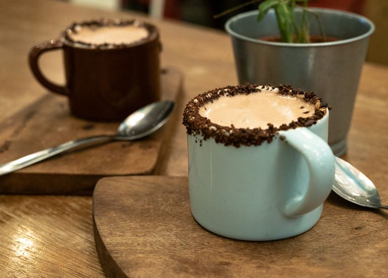 hot-chocolate-cups