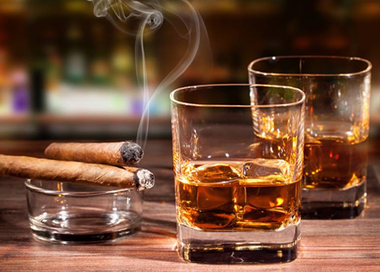 cigar-bar